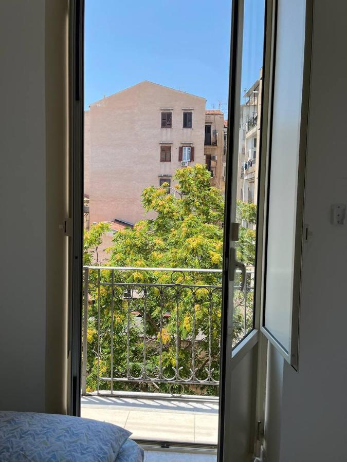 Al Cortile Di Maqueda Lejlighed Palermo Eksteriør billede