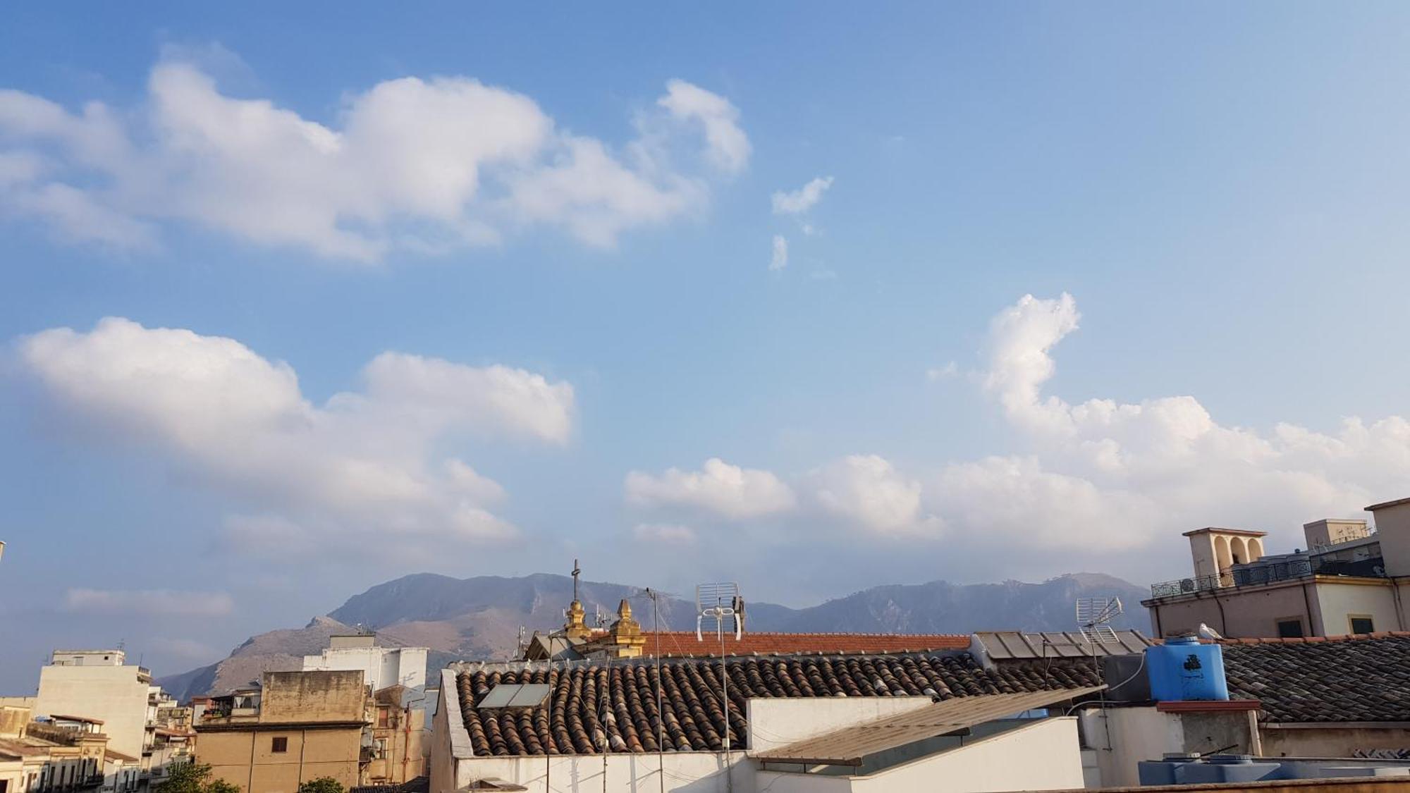 Al Cortile Di Maqueda Lejlighed Palermo Eksteriør billede